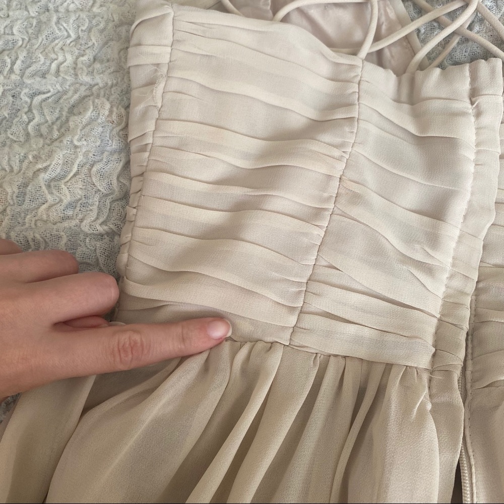 H&M Nude Dress - Picture 5 of 6